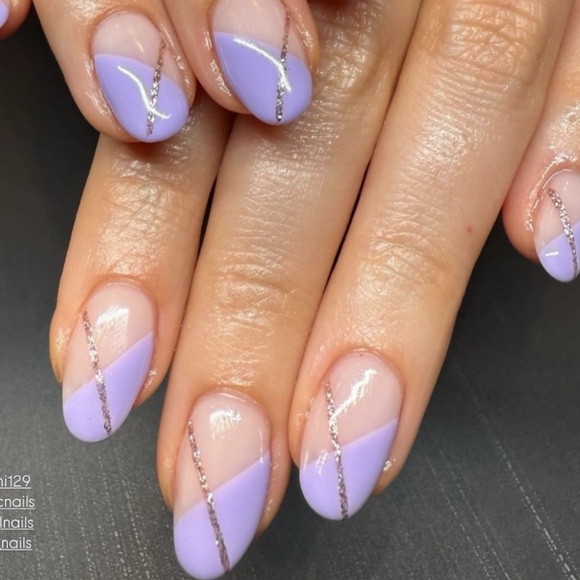 Meet your Posher, Micaela - Picture 1 of 1